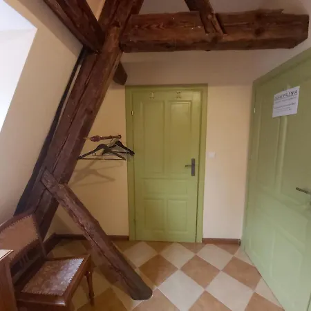 Palac Ksiazecy We Wleniu