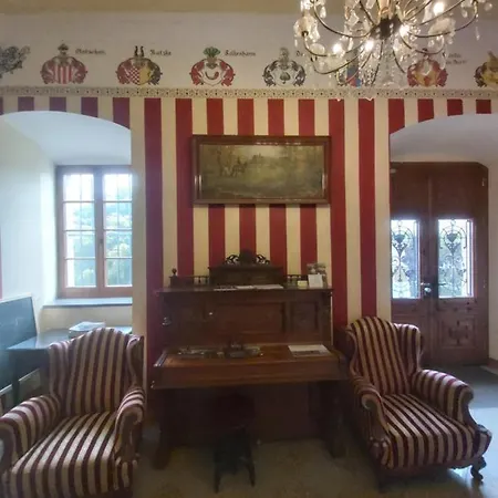 Palac Ksiazecy We Wleniu Resort Wlen