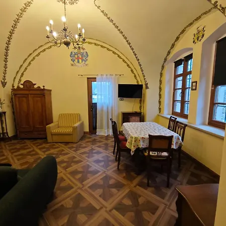 Palac Ksiazecy We Wleniu منتجع 3*
