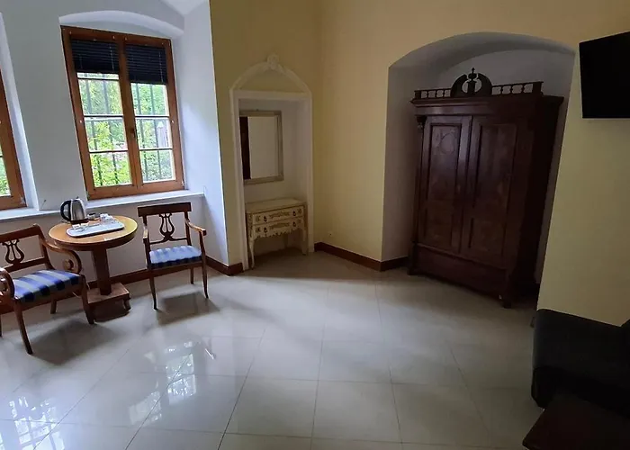 Palac Ksiazecy We Wleniu Resort